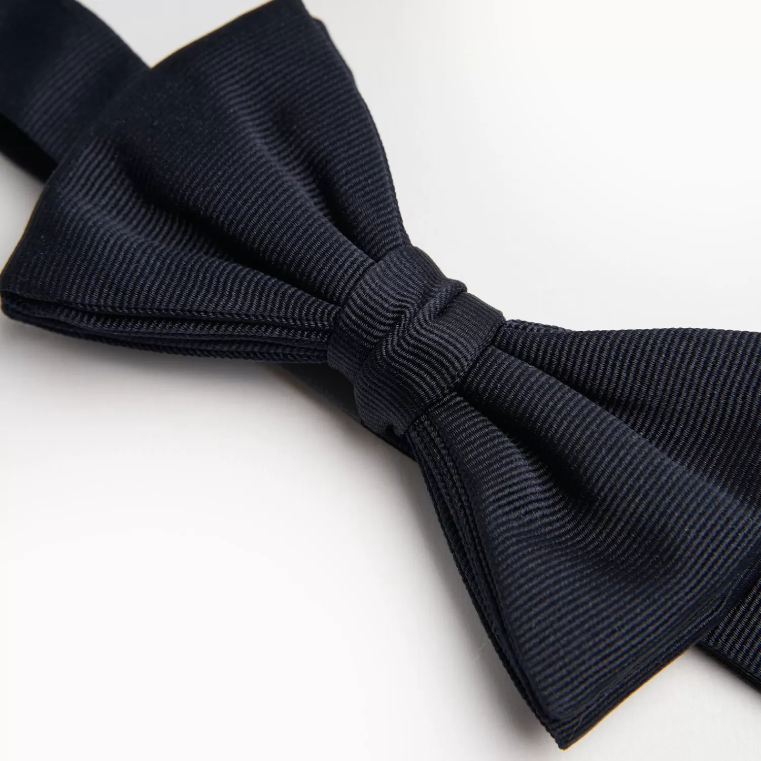 Dark Blue Pre-Knotted Silk Bowtie Solid Color>E.Marinella Online