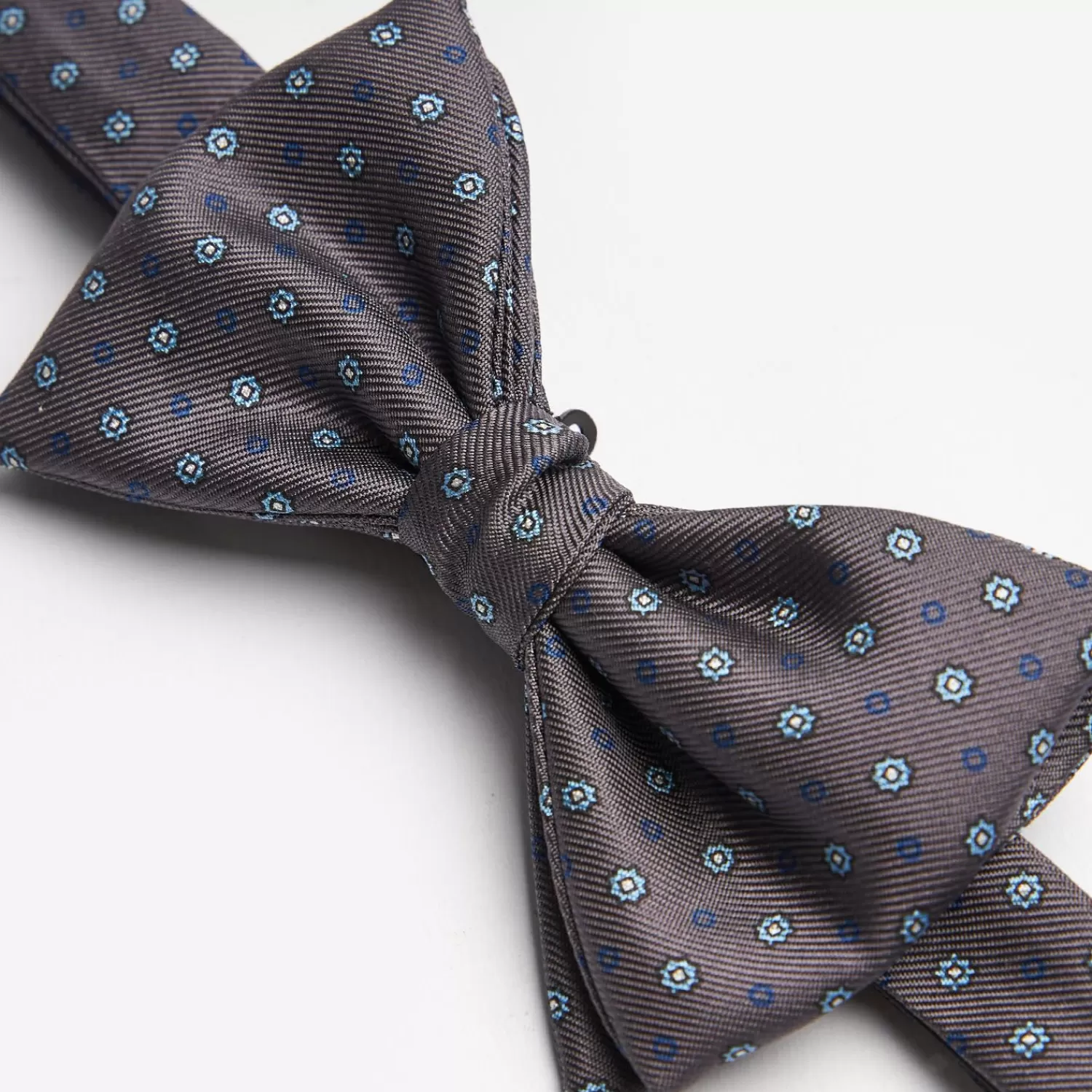Dark Grey Pre-Knotted Silk Bowtie- Small Flower Pattern>E.Marinella Sale