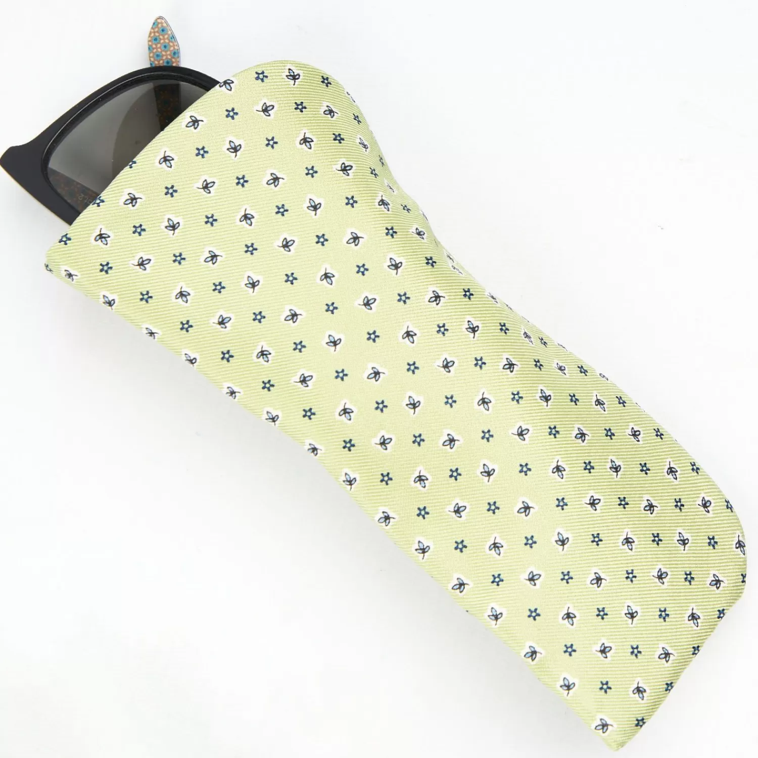 Light Green Silk Glasses Case>E.Marinella New