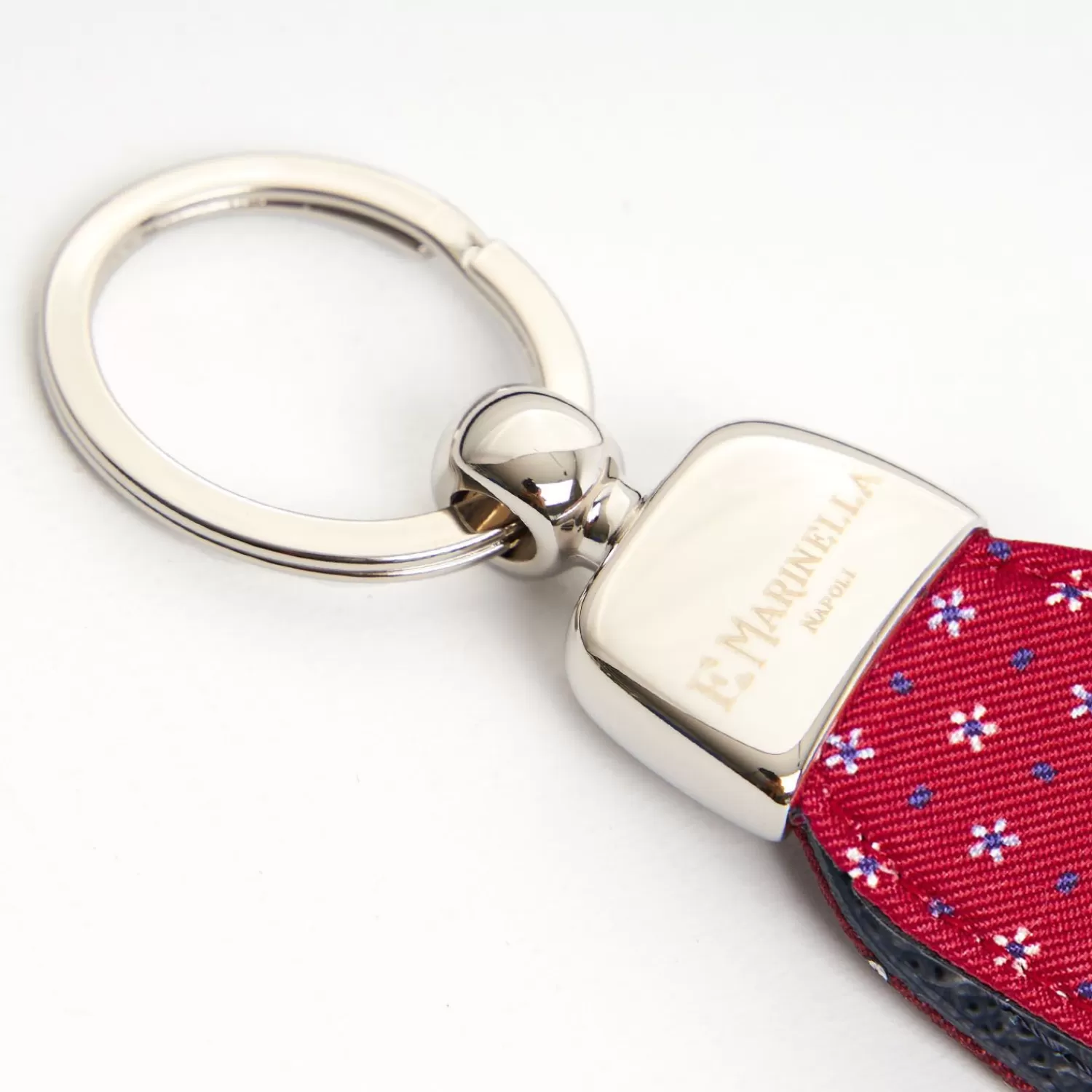 Red Keyfob In Silk And Leather>E.Marinella Shop